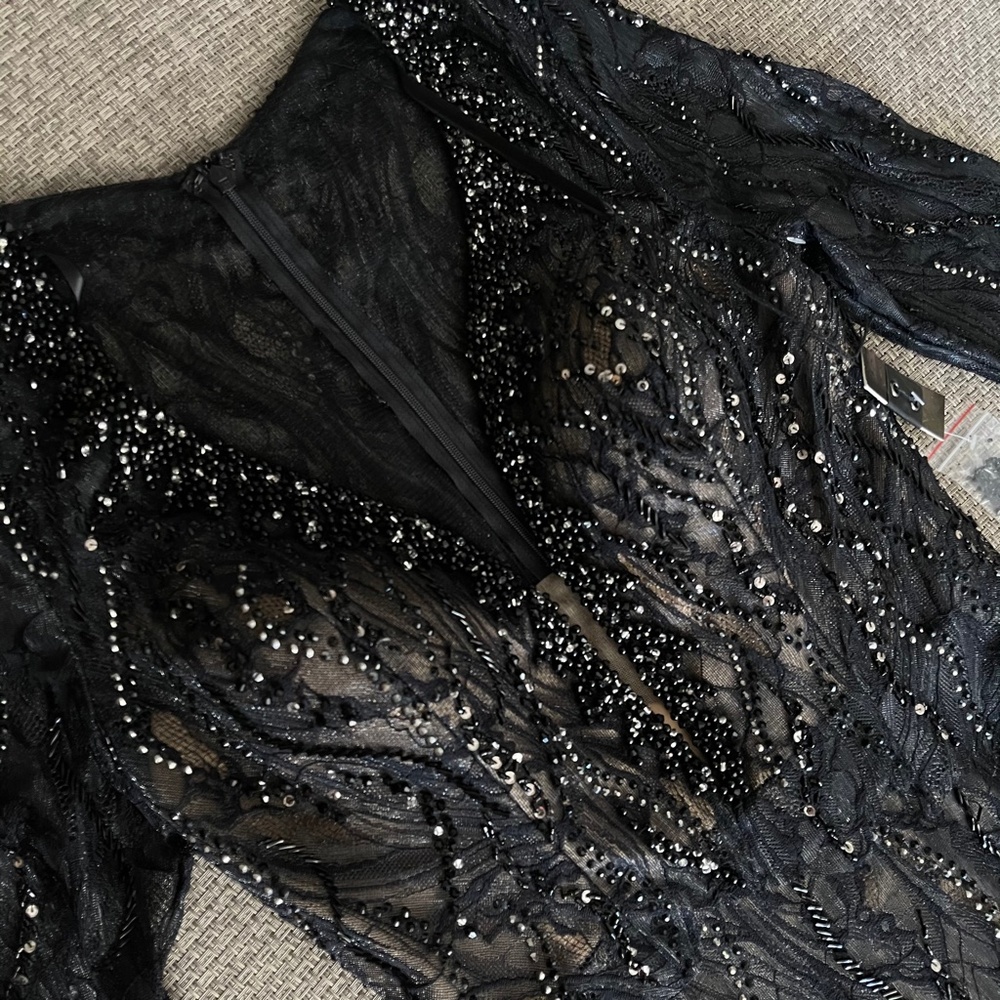 Mac Duggal Black Lace Evening Gown - Picture 10 of 13